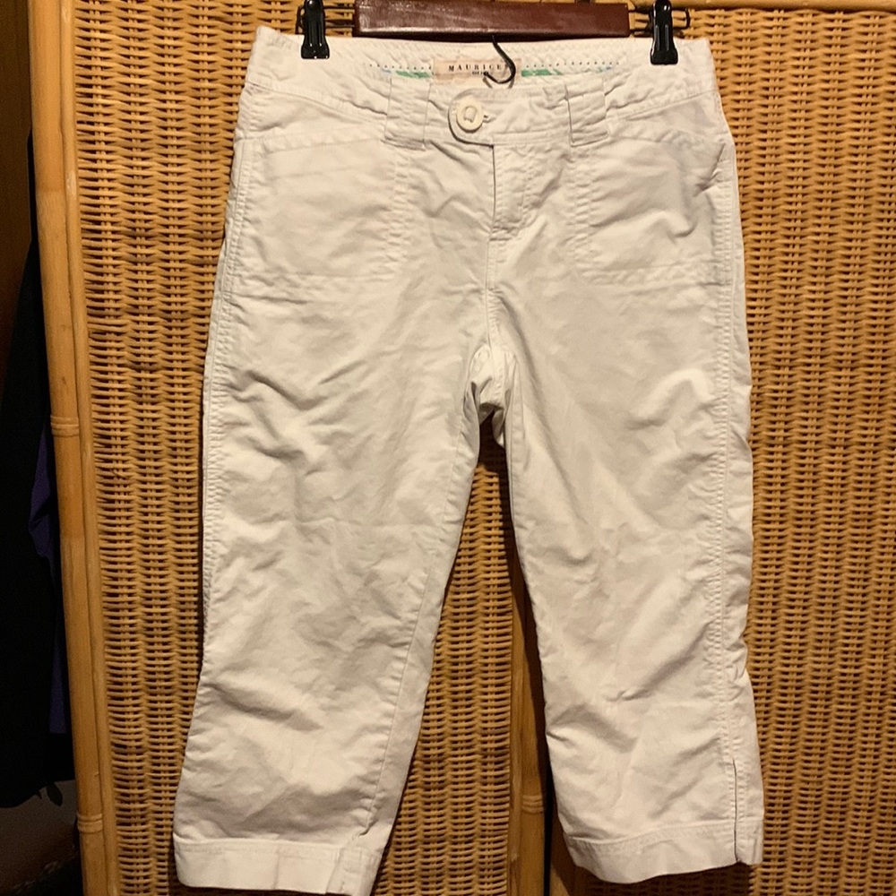 Maurice’s Capri’s like new! Size 7/8